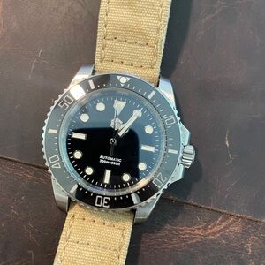 San Martin Automatic 300m Dive Watch